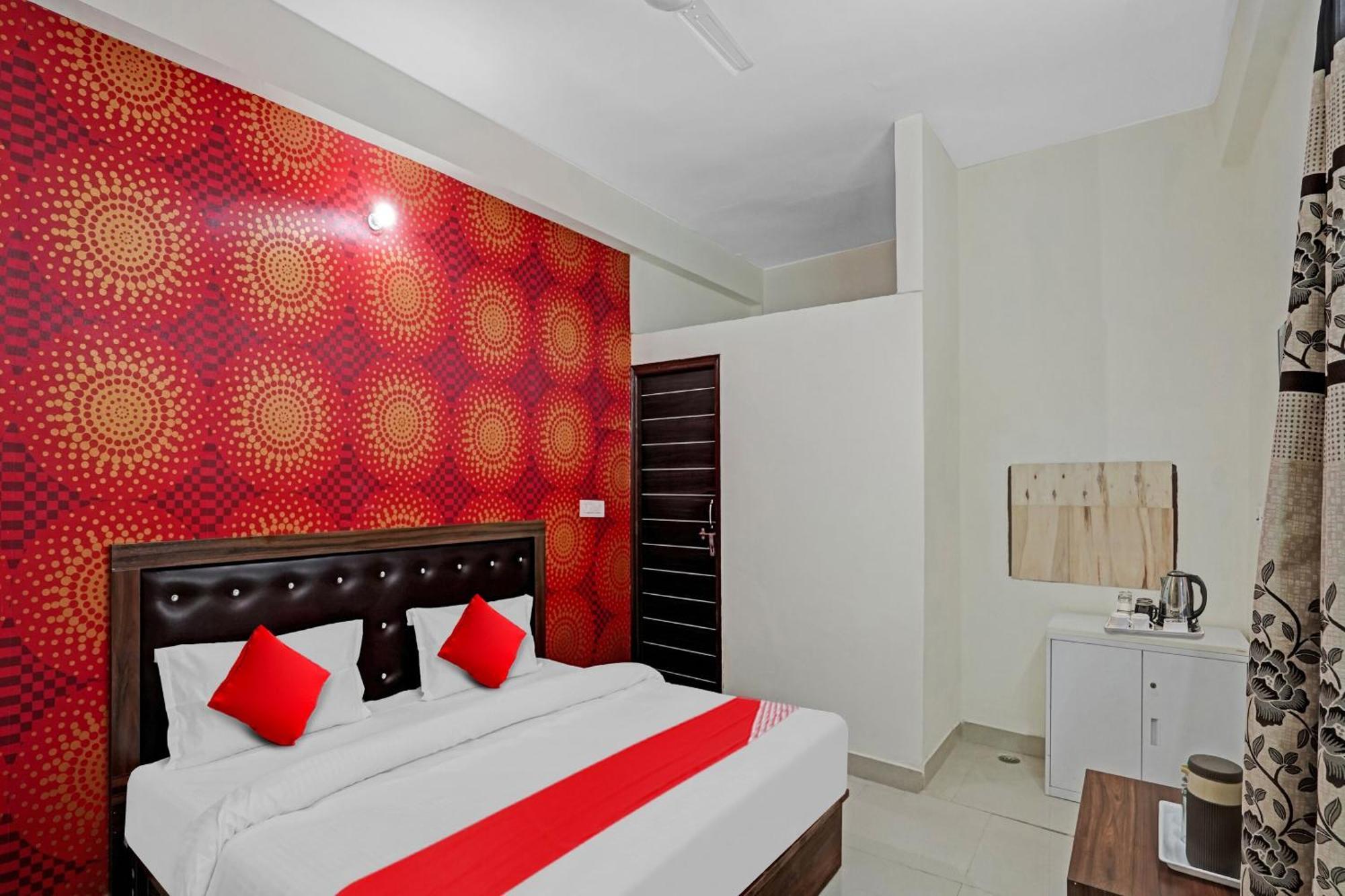 Hotel O Avs Hotel & Restaurant Noida Exteriör bild